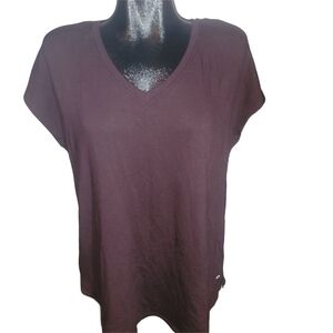 Hyba V-Neck Dark Plum Short Sleeve Top L